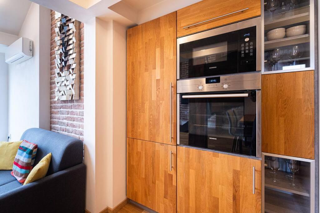 Appartement Luxusni S Terasou V Centru